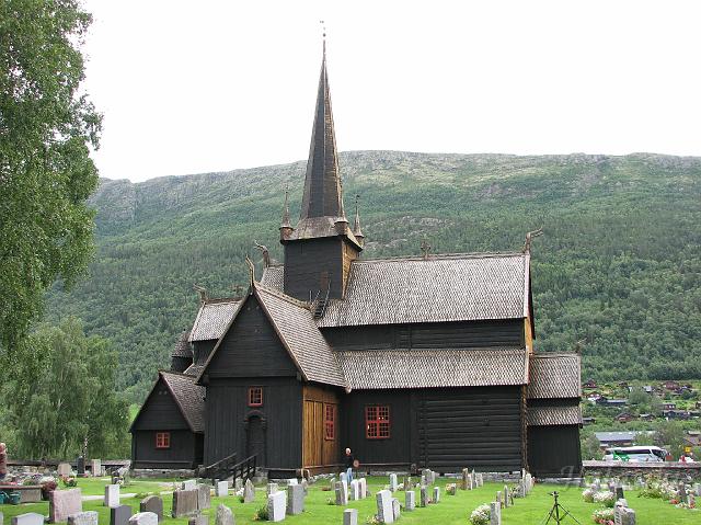 Norwegia (2218).JPG - Norwegia - Lom (kościół słupowy - Stavkirke)